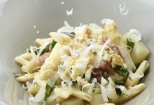 Pasta asperges à la flamande