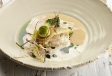 Soep van krab met paksoi en lavas
