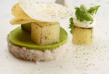 Tartaar van krab met avocado, rammenas en platte kaas