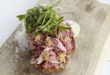 Toast met pastrami