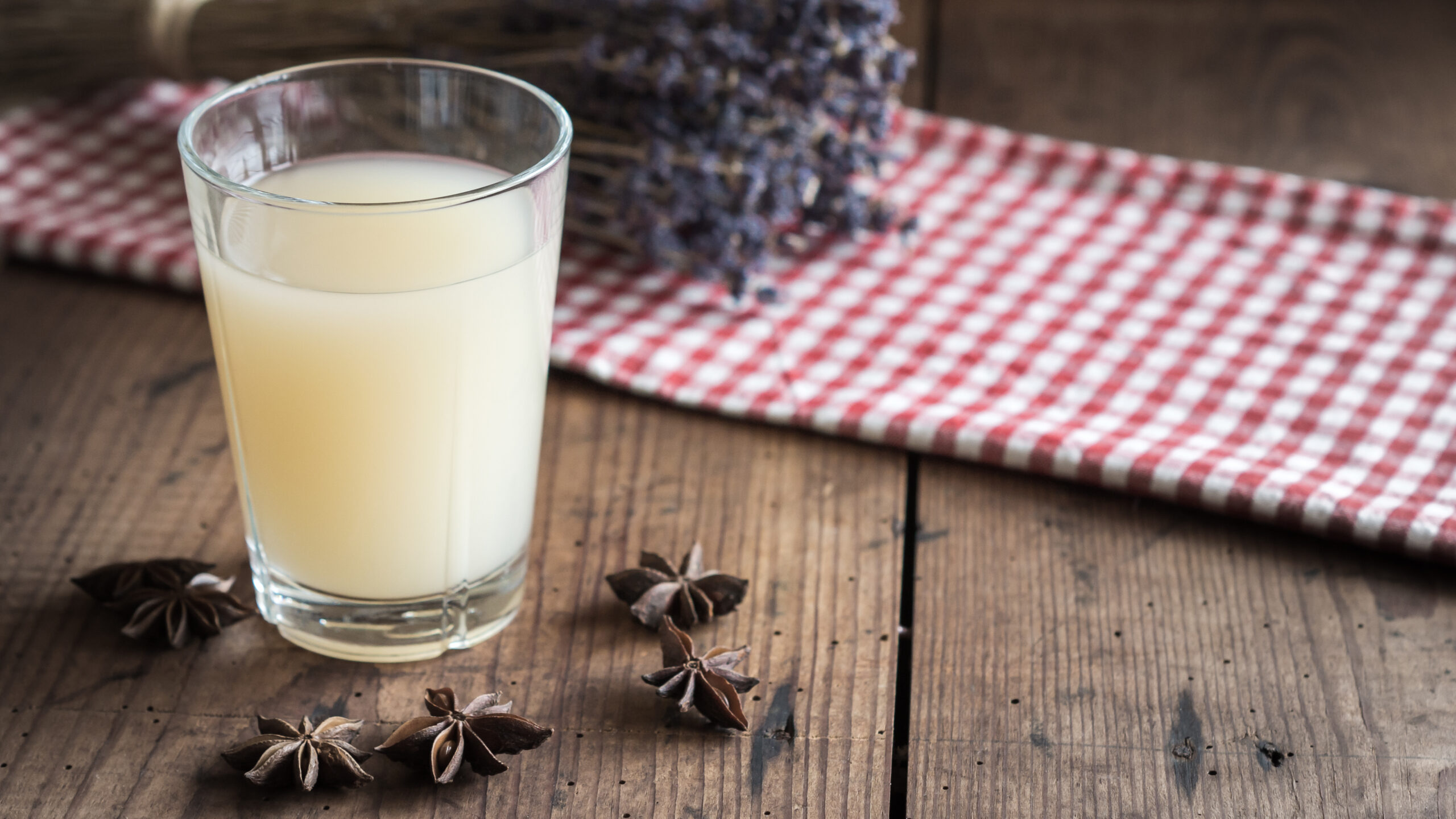 pastis troebel