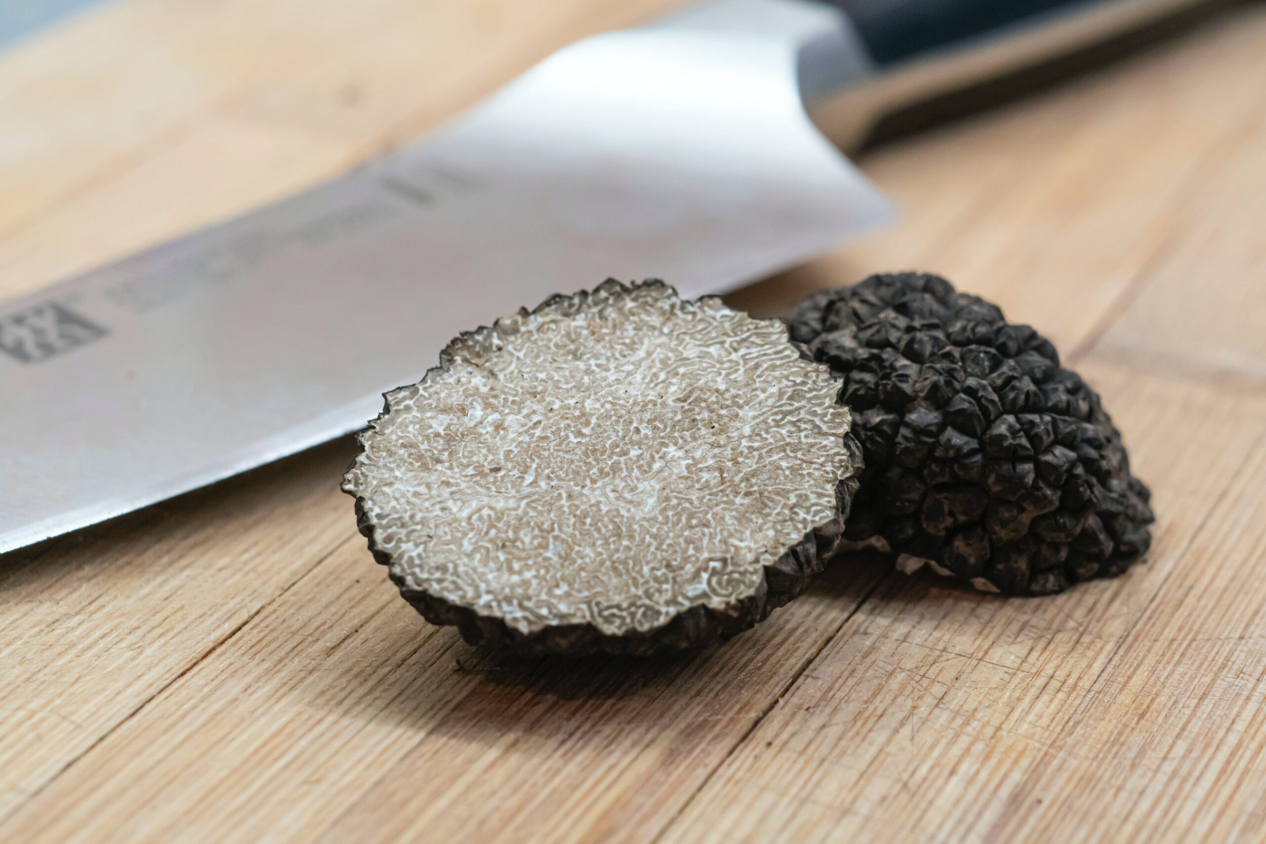 verschil tussen witte en zwarte truffels