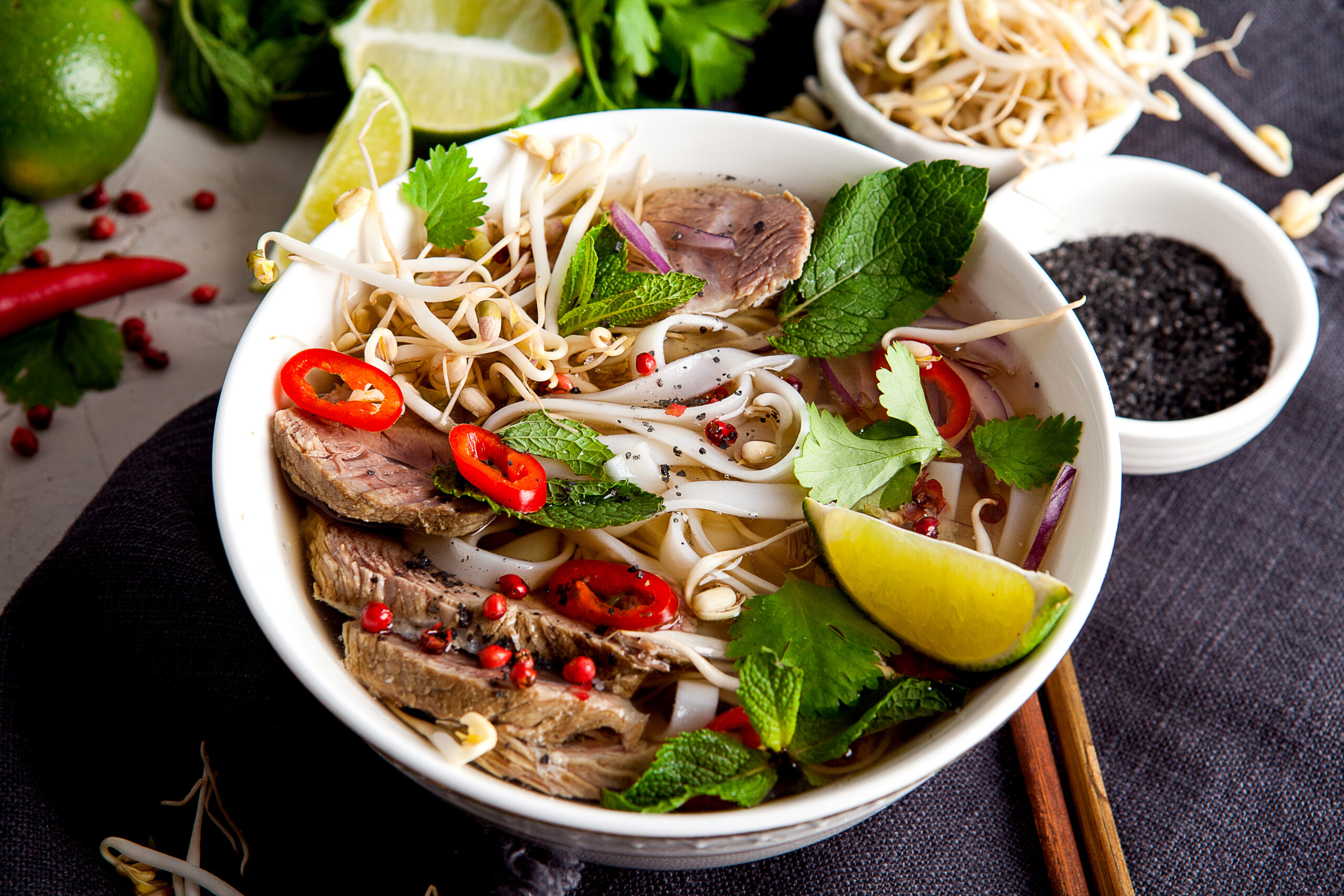 pho en ramen